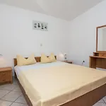 Delic Pejic 1 By Interhome Apartman